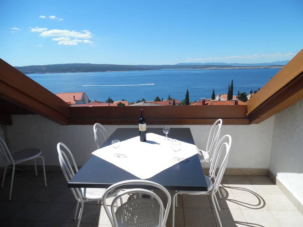 Apartments Fina Crikvenica Exterior foto