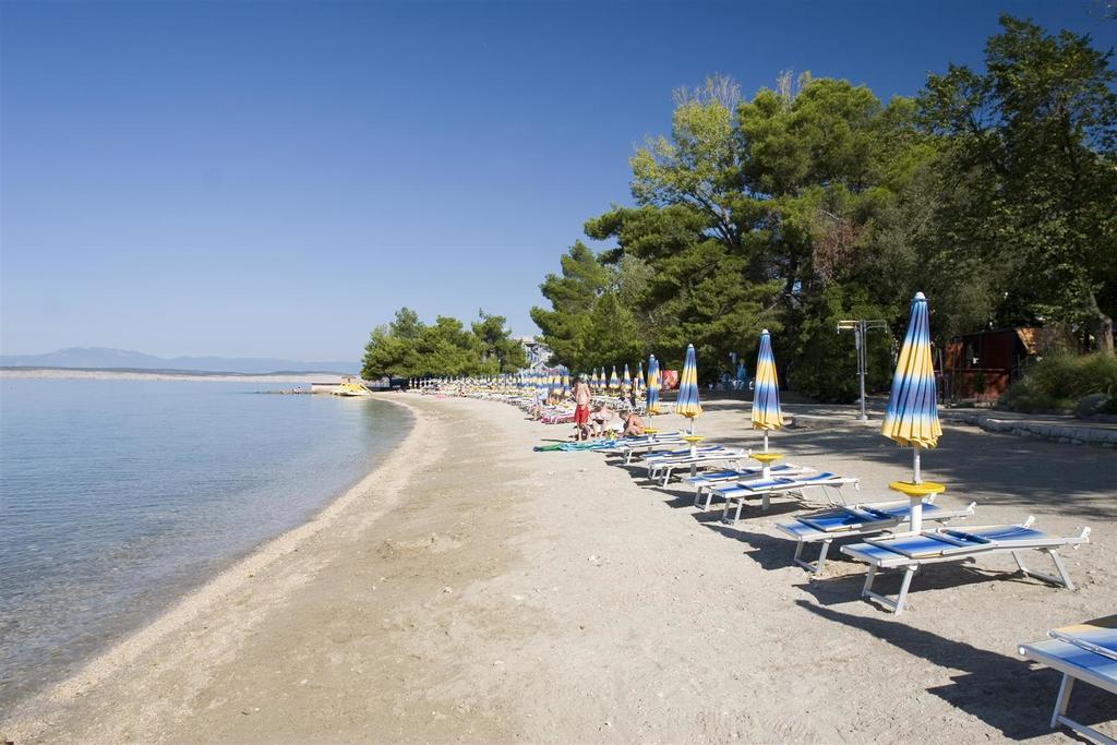 Apartments Fina Crikvenica Exterior foto