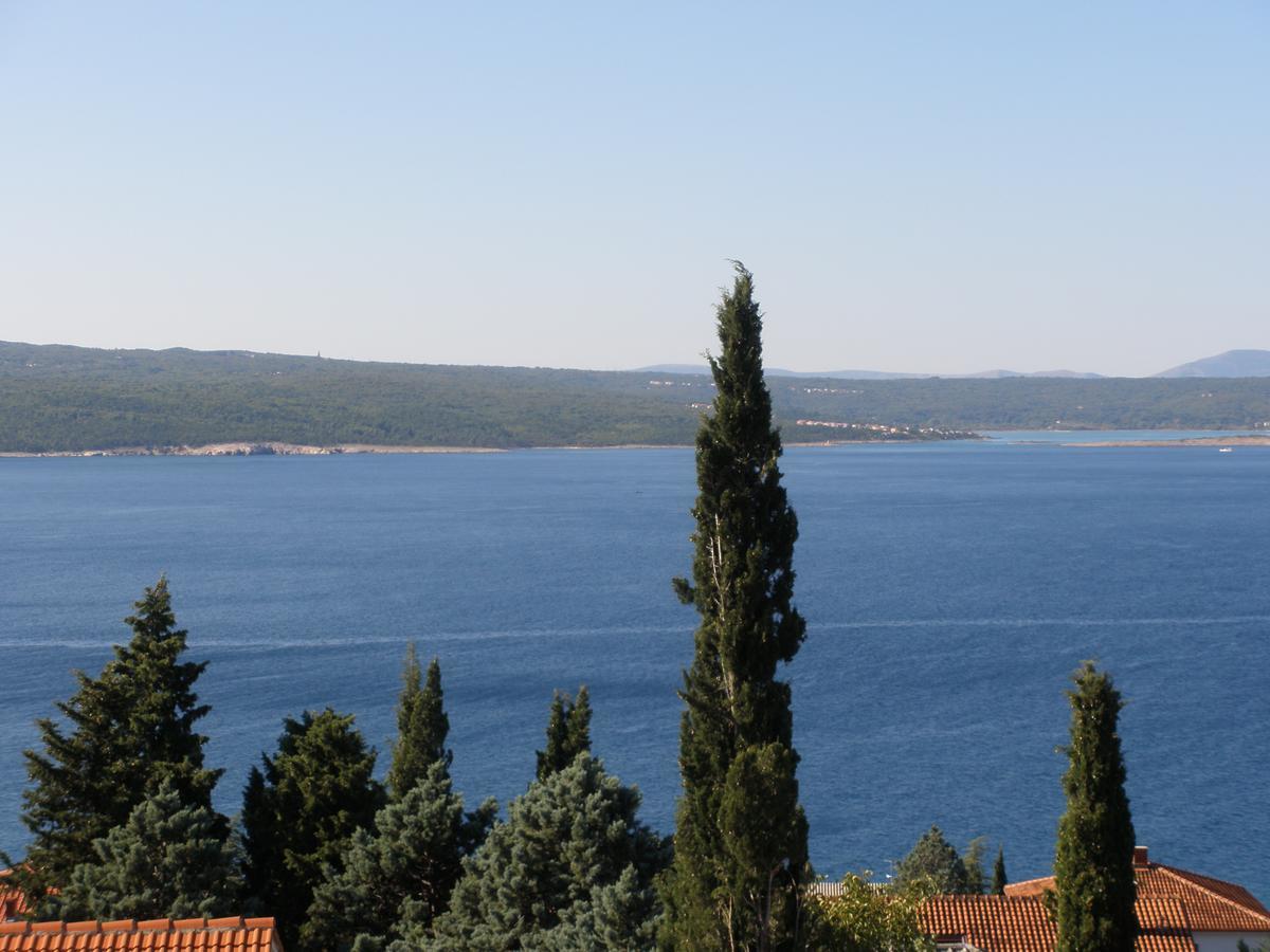 Apartments Fina Crikvenica Exterior foto