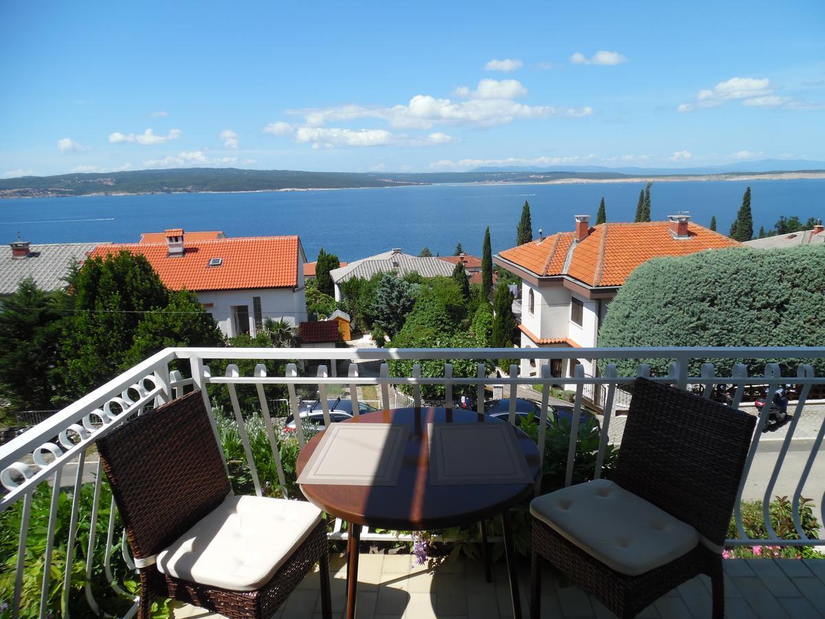 Apartments Fina Crikvenica Exterior foto