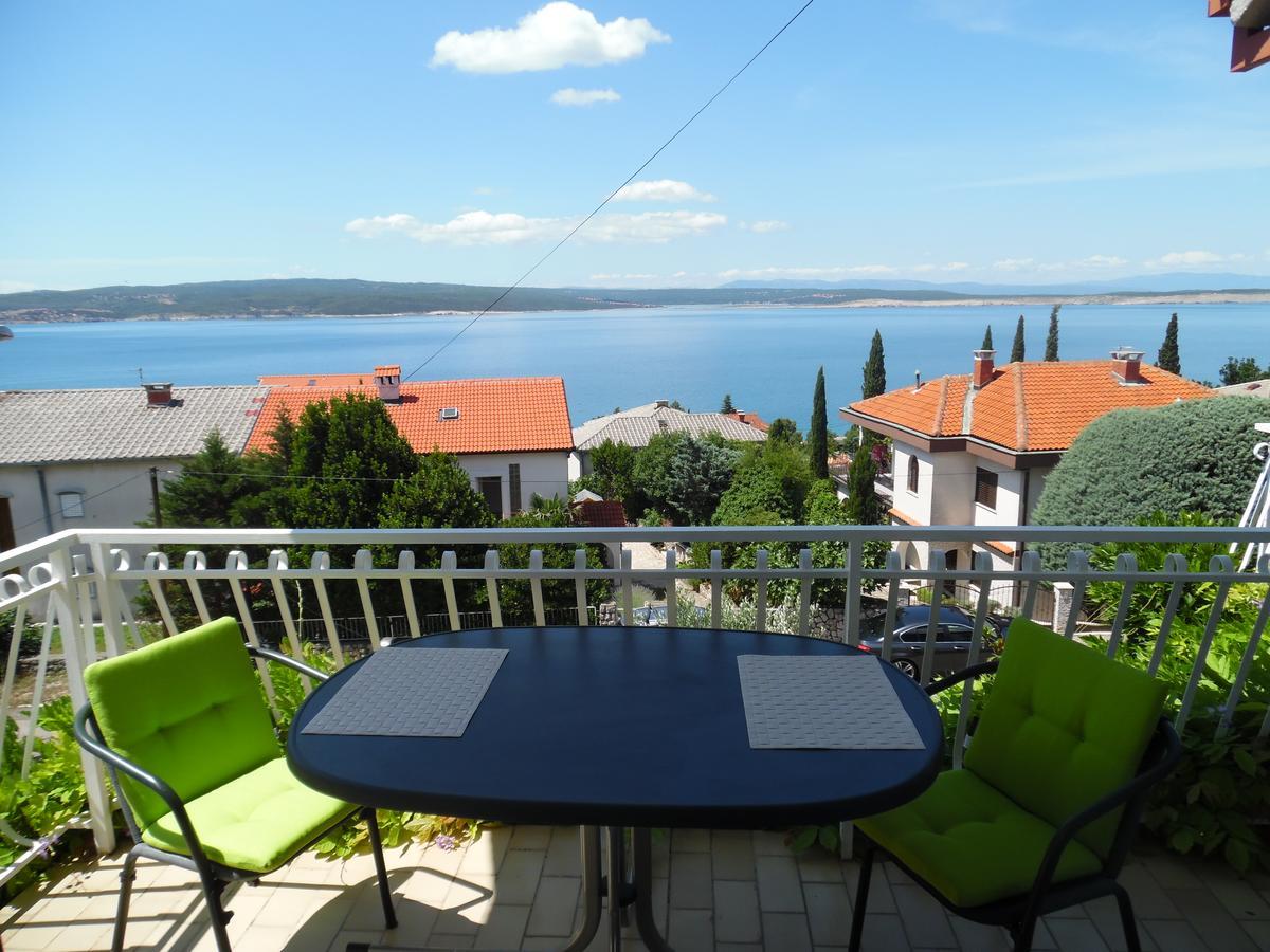 Apartments Fina Crikvenica Exterior foto